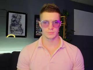 Offline benjamin_blue on Flirt4Free