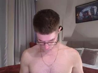 Offline benjamin_blue on Flirt4Free
