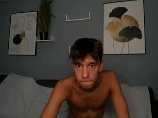 Freechat benny_powell on Flirt4Free