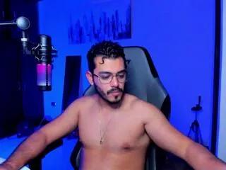 Offline bruno_oconer on Flirt4Free