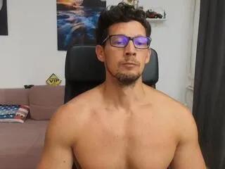 Freechat brutus_k on Flirt4Free