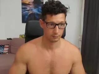 Freechat brutus_k on Flirt4Free