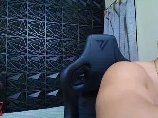 Offline camiilo_lopez on Flirt4Free