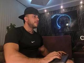 Freechat camilo_watson on Flirt4Free