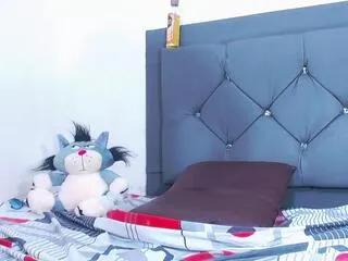 Freechat darwin_hernert on Flirt4Free