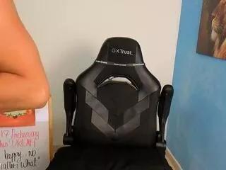 Freechat david_walt on Flirt4Free