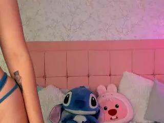 Freechat deborah_m on Flirt4Free