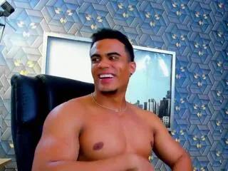 Offline dominic_salazar on Flirt4Free