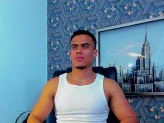 Offline dominic_salazar on Flirt4Free