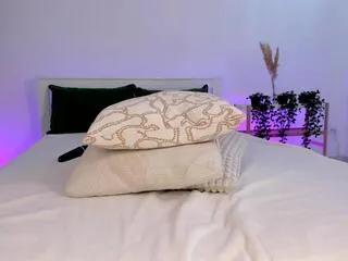 emi_lake — Freechat on Flirt4Free