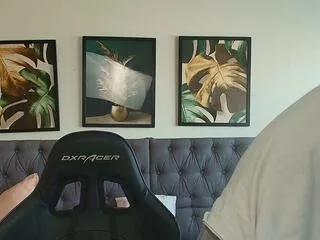 Offline emilio_reynolds on Flirt4Free