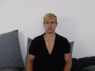 Freechat evan_richmond on Flirt4Free