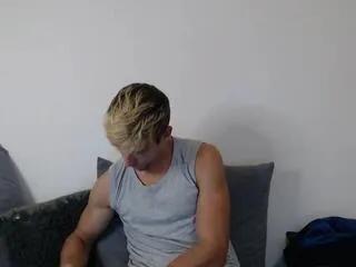 Freechat evan_richmond on Flirt4Free