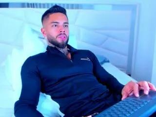 Offline frank_dwayne on Flirt4Free