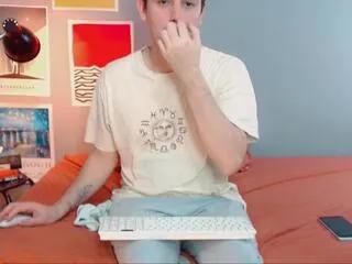 Private gabriel_navas on Flirt4Free