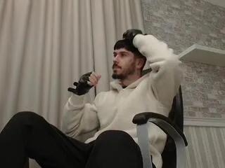 Offline jakob_dean on Flirt4Free