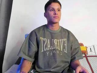 Offline james_owenn on Flirt4Free