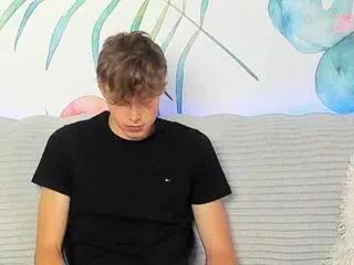 Offline justin_beckett on Flirt4Free