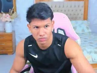 Private kalvin_walker on Flirt4Free