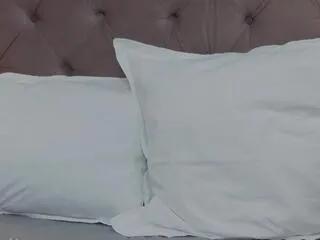 Offline katie_blaze on Flirt4Free