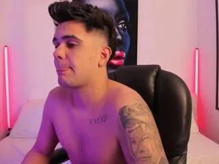 Offline lenyn_max on Flirt4Free