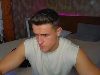 Offline leo_cavalli on Flirt4Free