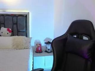 Offline lola_dove on Flirt4Free