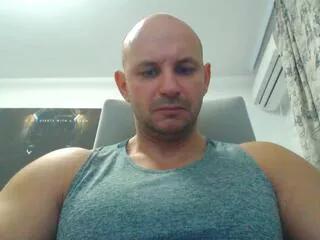 Offline lord_chris on Flirt4Free