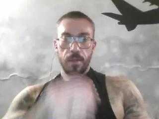Freechat lucias_crawford on Flirt4Free