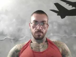 Freechat lucias_crawford on Flirt4Free