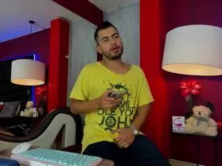 Offline luke_hardy on Flirt4Free