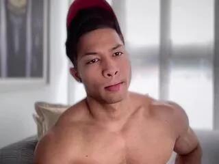Offline luke_wayne on Flirt4Free