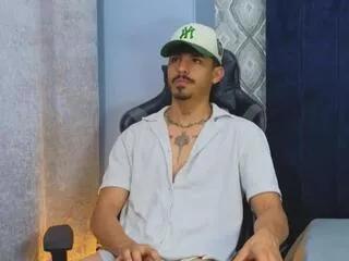 Offline lukee_taylor on Flirt4Free