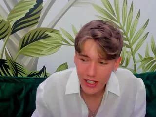 Offline matthew_bieber on Flirt4Free