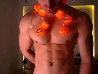 Offline max_kaiden on Flirt4Free