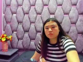 Offline mia_harvey on Flirt4Free