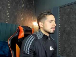 Freechat nick_moss on Flirt4Free