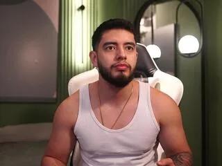 Freechat nick_vans on Flirt4Free