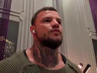 Offline oliver_sport on Flirt4Free