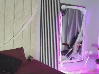 Offline reily_usui on Flirt4Free