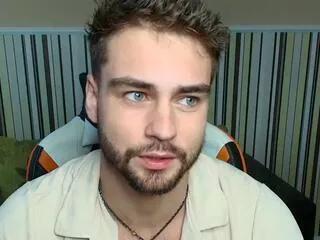 Freechat roan_birkin on Flirt4Free