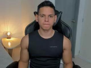 Offline stefan_lennox on Flirt4Free