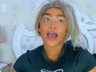 Away tianah_glow on Flirt4Free