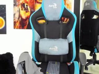 Offline titan_jones on Flirt4Free