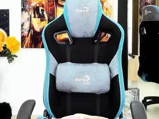 Offline titan_jones on Flirt4Free