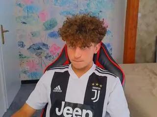 Offline valentin_martel on Flirt4Free