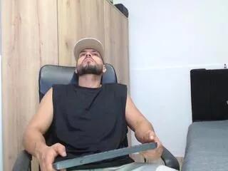 Flirt4Free walter_brownn is Private walter_brownn — Private on Flirt4Free