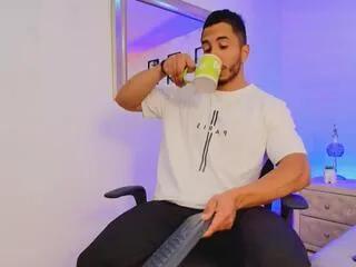 Offline zane_maverick on Flirt4Free