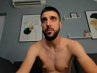 Offline zeyn_edwards on Flirt4Free