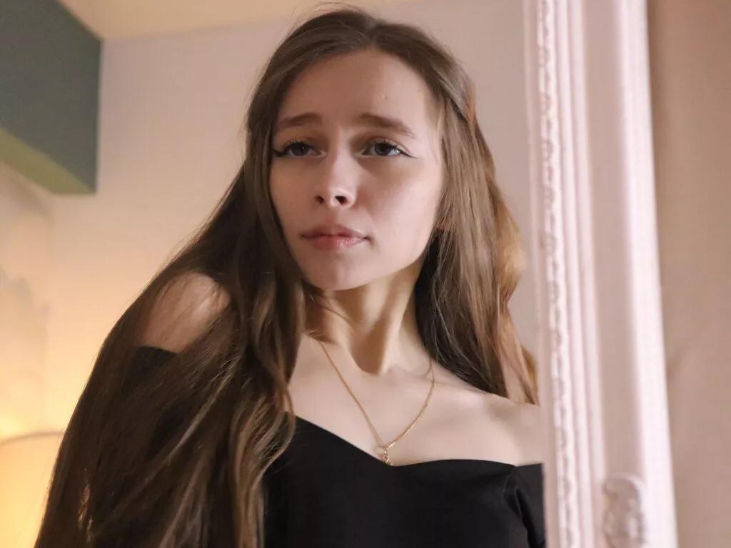 LiveJasmin AmiVaine is Group AmiVaine — My interests are listening to music, writing poetry, hanging out with friends and watching TV series.